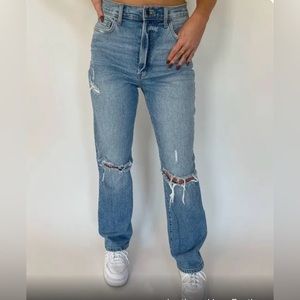 Brand New Without Tag Cello Super High Rise Destroyed Dad Jeans Size 7